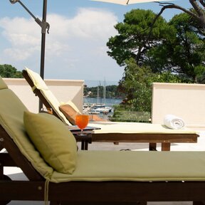 Enjoy the beautiful sea view from the sun terrace on the first floor
