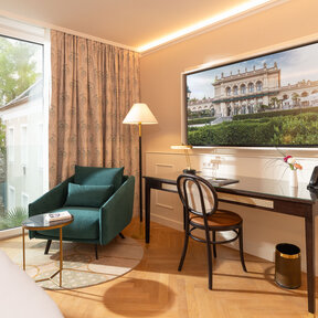 Classic room with desk, smart TV and IP telephone