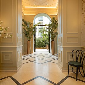 Hotel Lobby with view to the garden entrance
