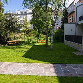 est residences apartments garden