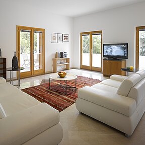 The living rooms opens to all terraces on the ground floor