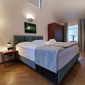 Stilvoll eingerichtetes Schlafzimmer in der Villa auf Solta